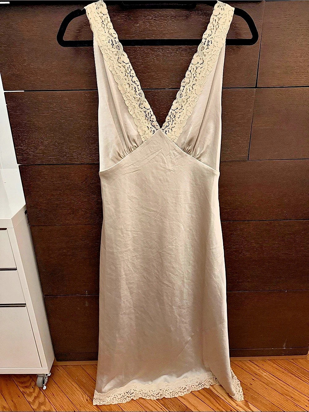 Wilfred Lamplight Satin Dress Lace Midi Dress in Cream size L
